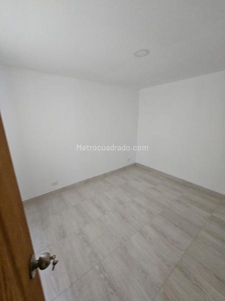 2BR Apartment in Cimarrona (56 m²) - 5