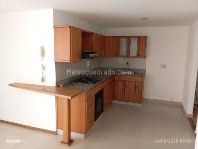 Apartaestudio en arriendo en Aves Maria, Sabaneta, 60 m² · foto 2 de 14