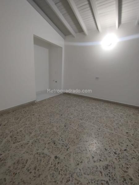 Elegant 5BR House in Conquistadores - 7