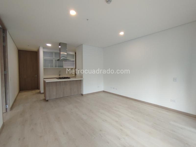 Apartamento en Arriendo, Seleccionar Barrio, Retiro - 2