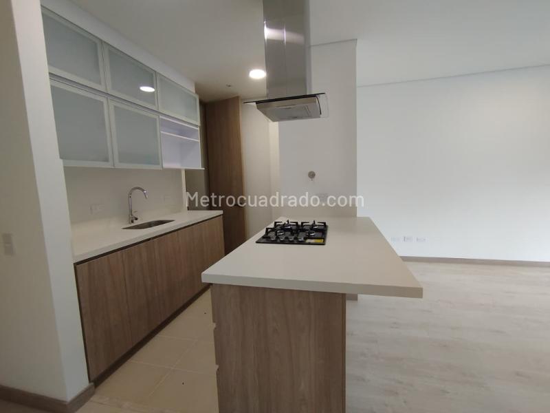 Apartamento en Arriendo, Seleccionar Barrio, Retiro - 4