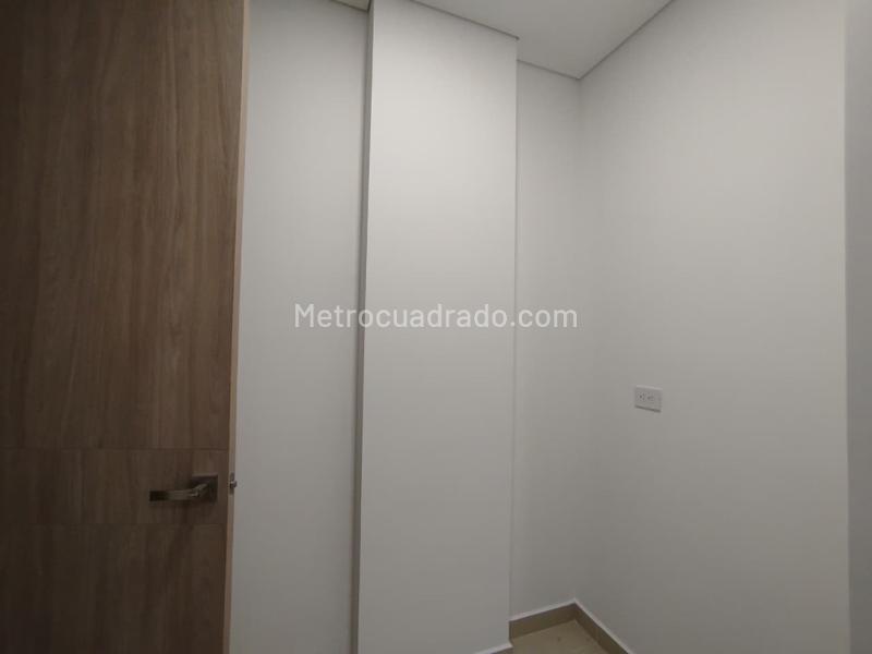 Apartamento en Arriendo, Seleccionar Barrio, Retiro - 5