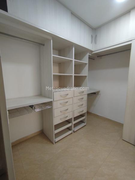 4BR House with Panoramic View in Veldromo (220 m²) - 5