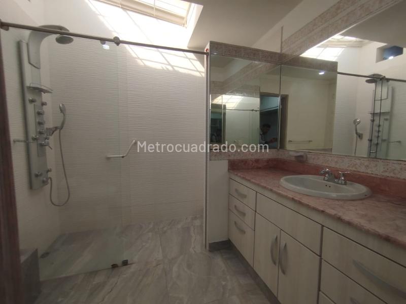 4BR House with Panoramic View in Veldromo (220 m²) - 7