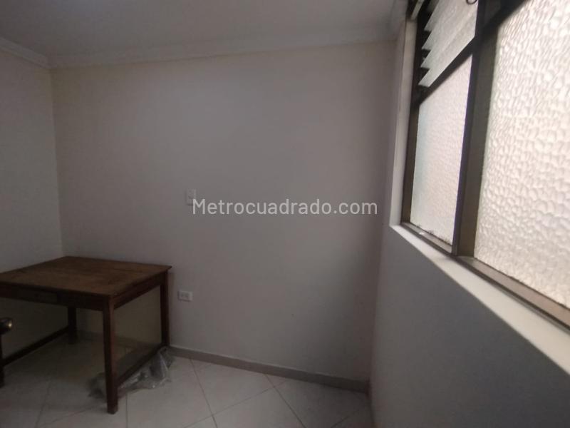 Elegant 4BR House with Spacious Layout in Belen Parque - 6