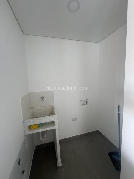Apartamento en Arriendo, Barro Blanco, Rionegro - 2