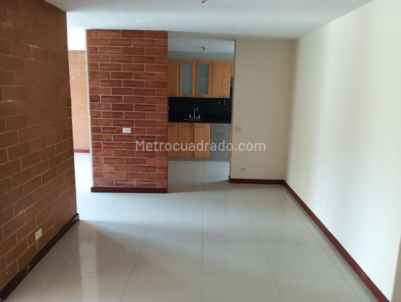 Acogedora casa en arriendo de 3 habitaciones en Suramérica - 7