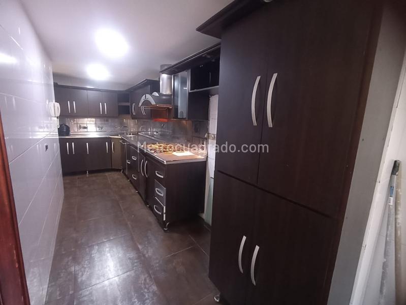 4BR Apartment in Laureles (125 m²) - 4