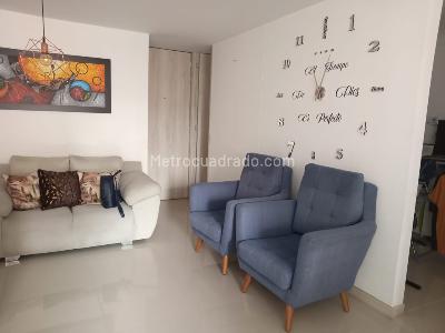 Apartamento de 3 alcobas en venta en Prados De Sabaneta, Sabaneta, 85 m² · foto 3 de 18