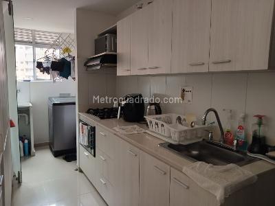 Apartamento de 3 alcobas en venta en Prados De Sabaneta, Sabaneta, 85 m² · foto 8 de 18