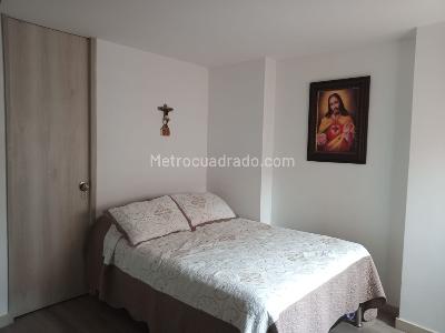 Apartamento de 3 alcobas en venta en Prados De Sabaneta, Sabaneta, 85 m² · foto 13 de 18