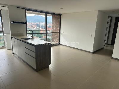 Apartamento de 3 alcobas en venta en Suramericana, Medellín, 71 m² · foto 3 de 20