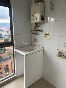 Apartamento de 3 alcobas en venta en Suramericana, Medellín, 71 m² · foto 7 de 20