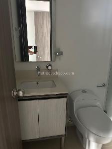 Apartamento de 3 alcobas en venta en Suramericana, Medellín, 71 m² · foto 13 de 20