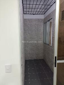 Apartamento de 2 alcobas en venta en San Joaquin, Sabaneta, 70 m² · foto 4 de 12