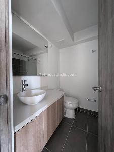 Apartamento de 3 alcobas en venta en Santa Ana, Bello, 69 m² · foto 15 de 20