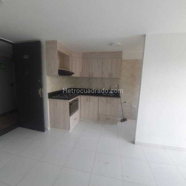 Apartamento en Arriendo, La Tablaza, La Estrella - 2