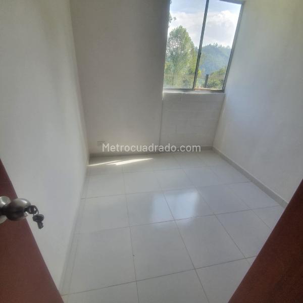 Apartamento en Arriendo, La Tablaza, La Estrella - 5