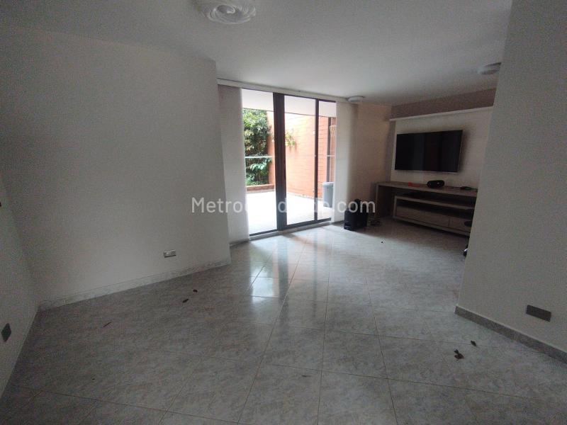 Encantadora Casa de 3 Habitaciones en Suramérica - 3