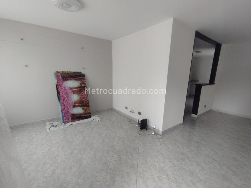 Encantadora Casa de 3 Habitaciones en Suramérica - 4