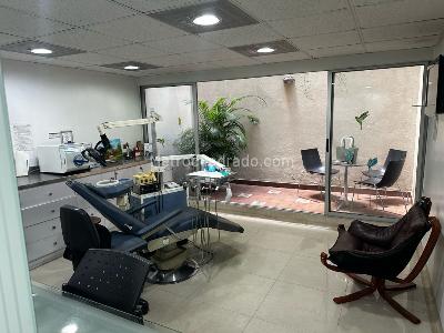 Apartaestudio en venta en El Poblado, Medellín, 32 m² · foto 12 de 12