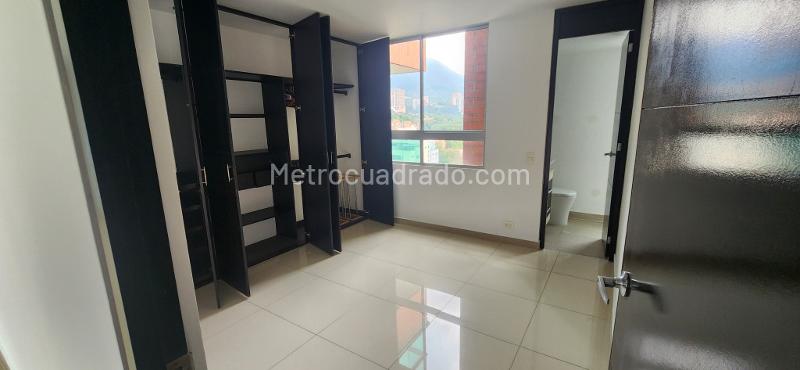 Exclusive 4BR Apartment in La Frontera - 9