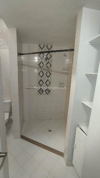 Spacious 4BR House in Simon Bolivar - 7