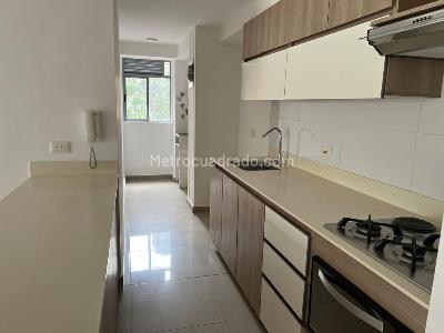 Apartamento de 3 alcobas en venta en Vereda San Jose, Sabaneta, 83 m² · foto 3 de 10