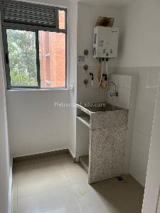 Apartamento de 3 alcobas en venta en Vereda San Jose, Sabaneta, 83 m² · foto 10 de 10