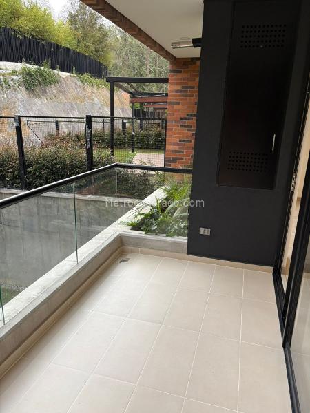 Modern 1BR Loft Apartment in La Fe - 6