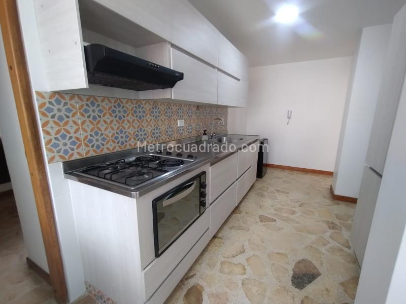 Elegant 4BR Apartment in Las Palmas