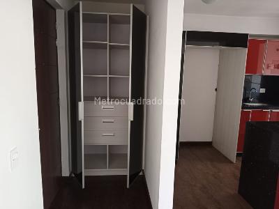 Apartamento de 3 alcobas en venta en Aves Maria, Sabaneta, 90 m² · foto 2 de 20