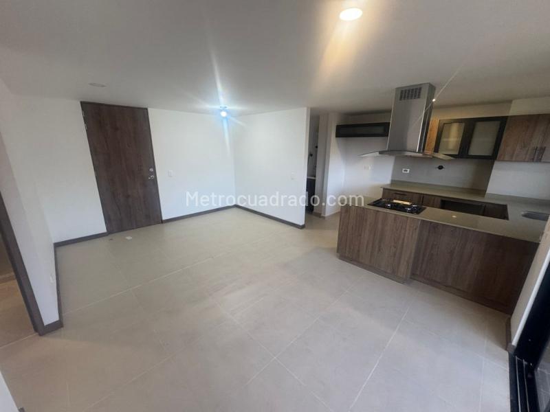 New 3BR Apartment in San Antonio (88 m²) - 2