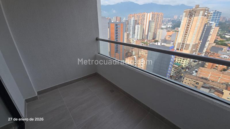 2BR Apartment in Calle Larga (65 m²)