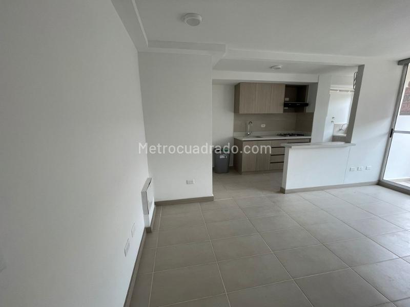 2BR Apartment in Santa Ana (66 m²) - 4