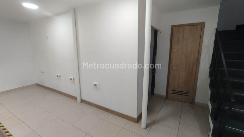 Commercial House with 5BR in Laureles - 3