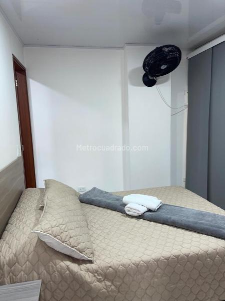 Elegant 2BR Apartment with Balcony in Belen La Palma - 9