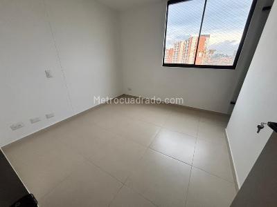 Apartamento en arriendo en San Antonio, Rionegro · foto 8 de 13