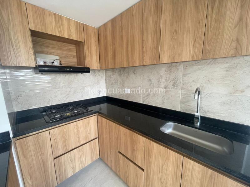 2BR Apartment in San Antonio (53 m²) - 3