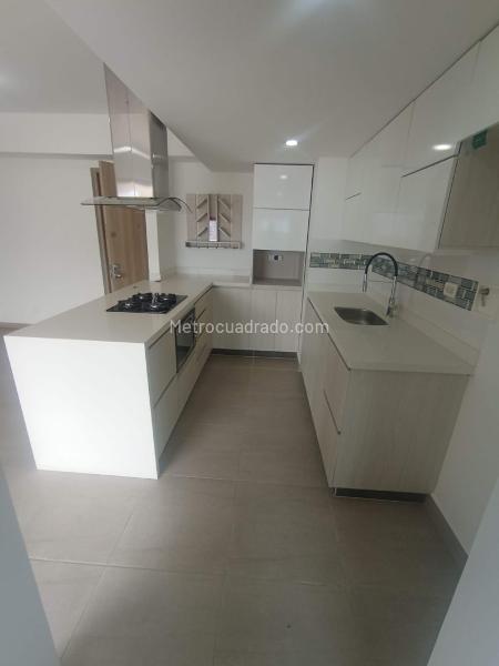 3BR Apartment with Great View in Amazônia (92 m²) - 4