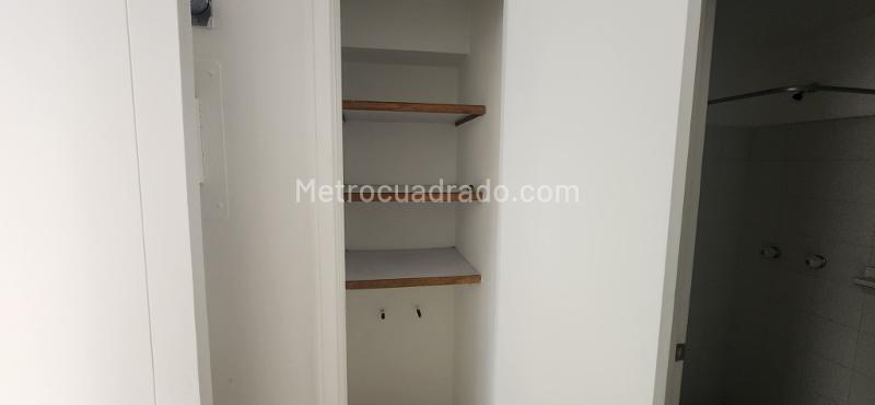 Apartamento de 3 Alcobas en Castropol con Excelente Ubicación - 6