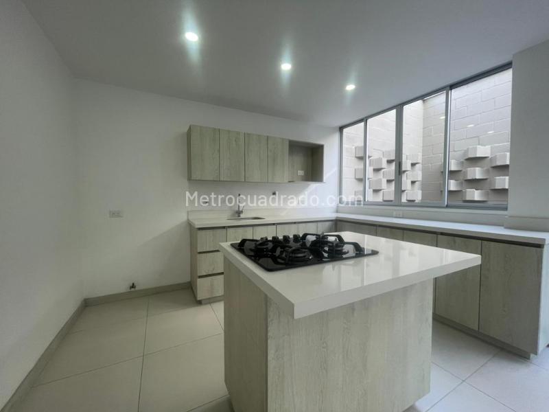 Elegante Casa de 3 Habitaciones en Gualanday - 2