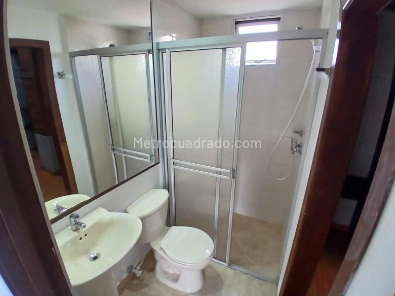 Charming Duplex 3BR Apartment in Cumbres - 3