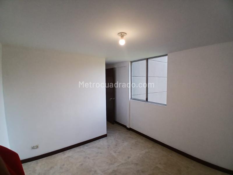 Charming Duplex 3BR Apartment in Cumbres - 8