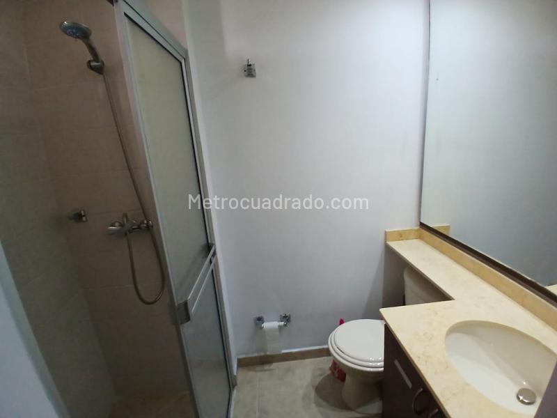 Charming Duplex 3BR Apartment in Cumbres - 9