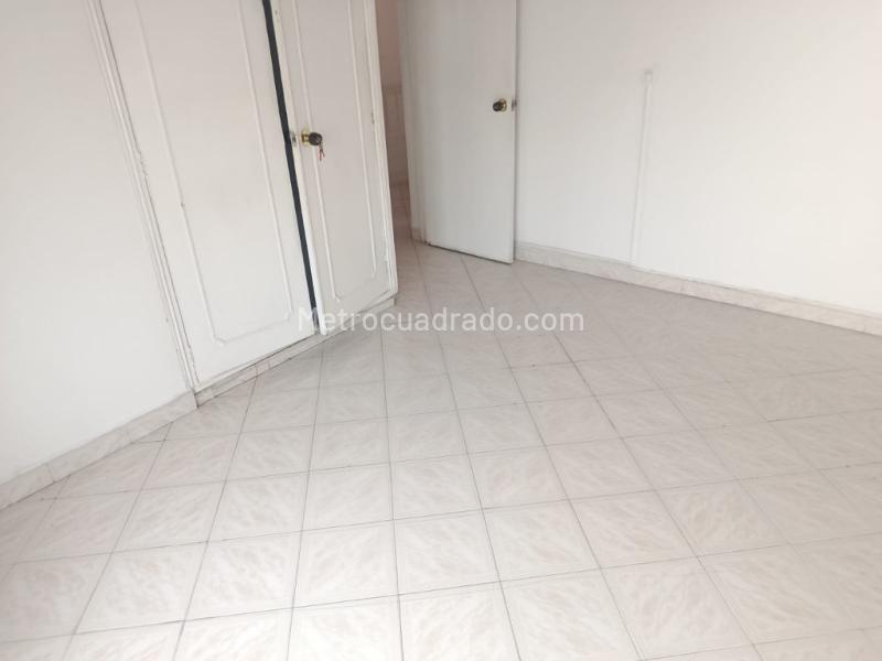 Casa Dúplex Elegante de 4 Alcobas en Campo Amor - 6