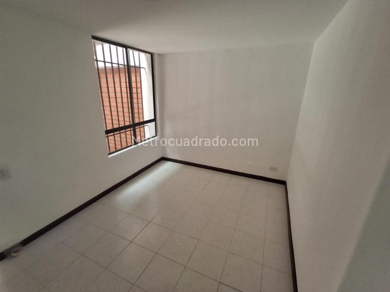 4BR House in El Dorado (130 m²) - 4