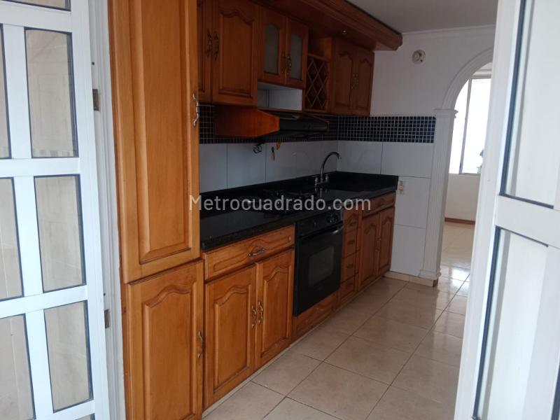 Modern Duplex House for Rent in Suramérica (3BR, 3BA) - 8