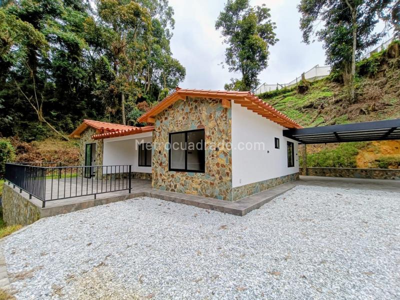 Casa Campestre Nueva en Alquiler en Vereda El Tablazo - 8
