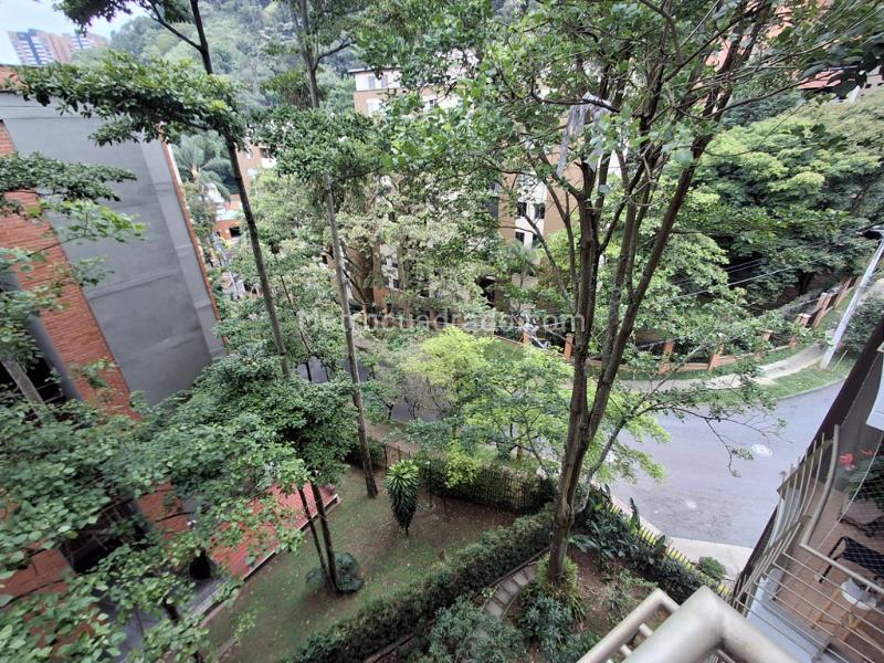 3BR Apartment in Los Naranjos (65 m²)